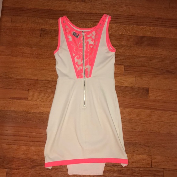 Fitted Spring Dress - Picture 2 of 3